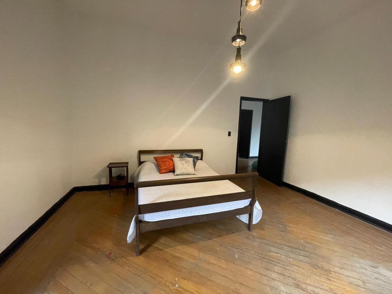 Hospedagem domiciliar Casa Itapolis